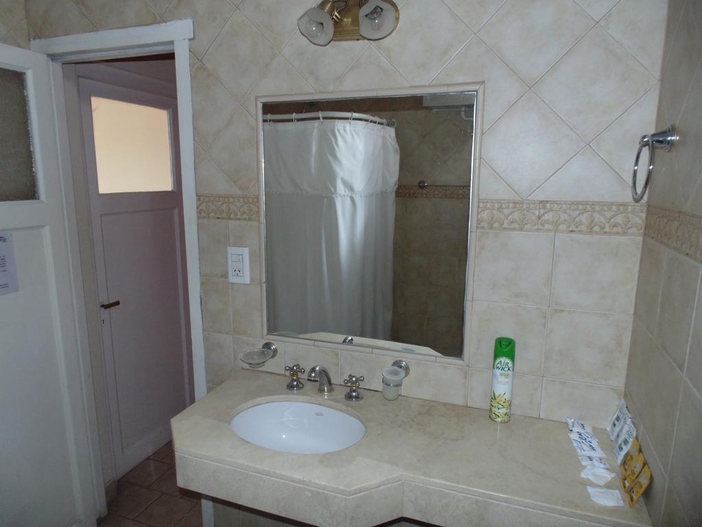 Hostal Pueblo Andino Salta Room photo